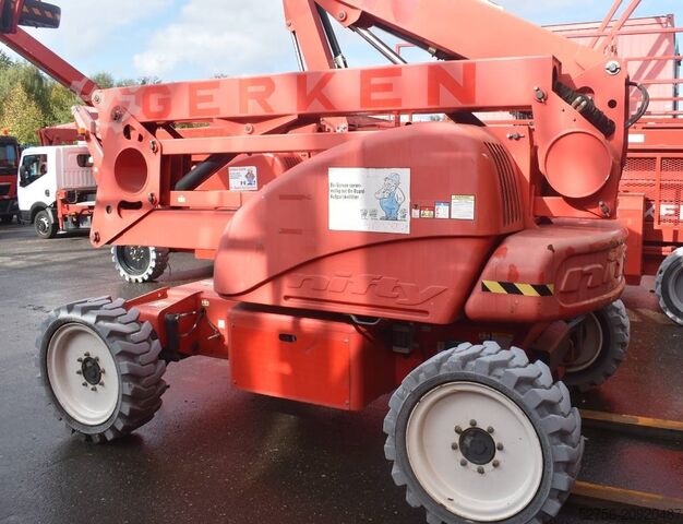 Leddelt teleskopisk arbejdsplatform Niftylift BS2191-HR21