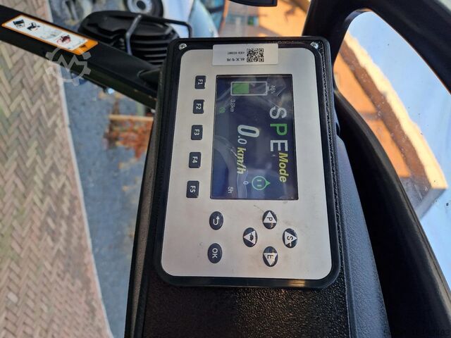 Stivuitor Hangcha CPD25-XD4-SI21 (LITHIUM)