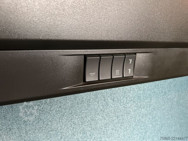Standaard-SZM Volvo FM 330 Globetrotter / 742 dkm / VEB+ / Spoilers...