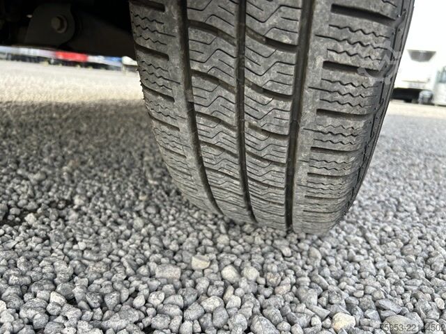 Dobozos furgon Ford Transit FT 350 130 PS L3H2 Klima Rückfahrkamera