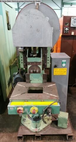 Έκκεντρη πρέσα - μονή στήλη EBU 25 SK