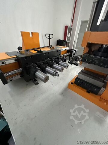 Formowanie końcówek rur, formowanie profili, CNC EQ Automation SG40NC