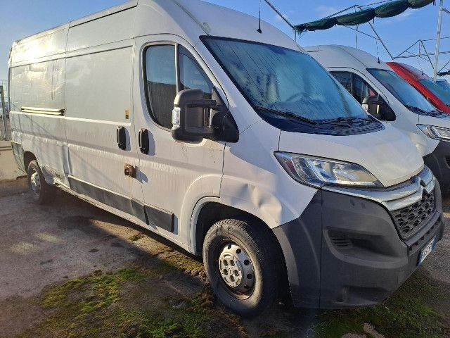 Bestelwagen Citroen JUMPER