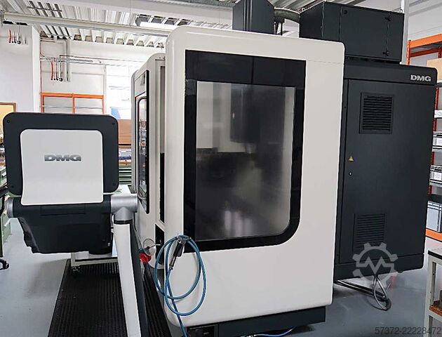 CNC függőleges megmunkálóközpont DMG Mori DMC 835 V