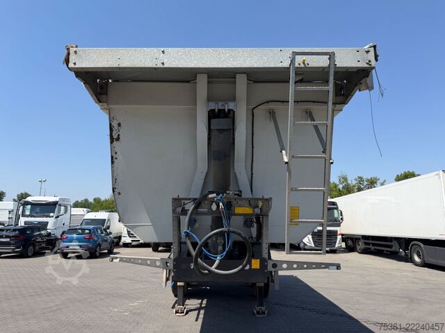 Kippers oplegger SCHMITZ CARGOBULL SKI 18 SL-7.2 el. Verdeck Liftachse !! Unfall !!