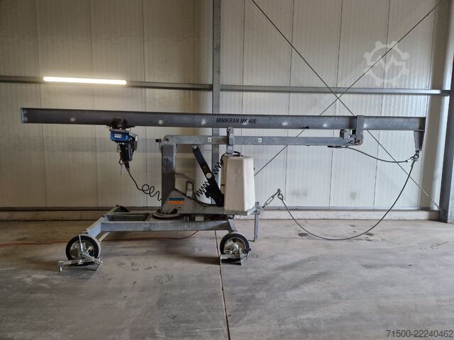 Mini-grue Böcker MK 400/5