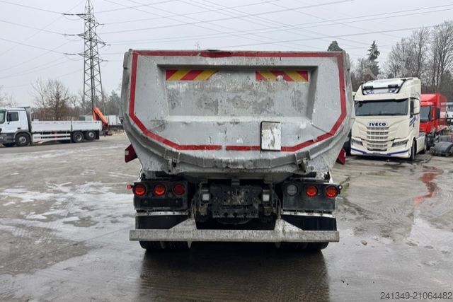 Kipper LKW VOLVO FMX-460 8x4 Dumper