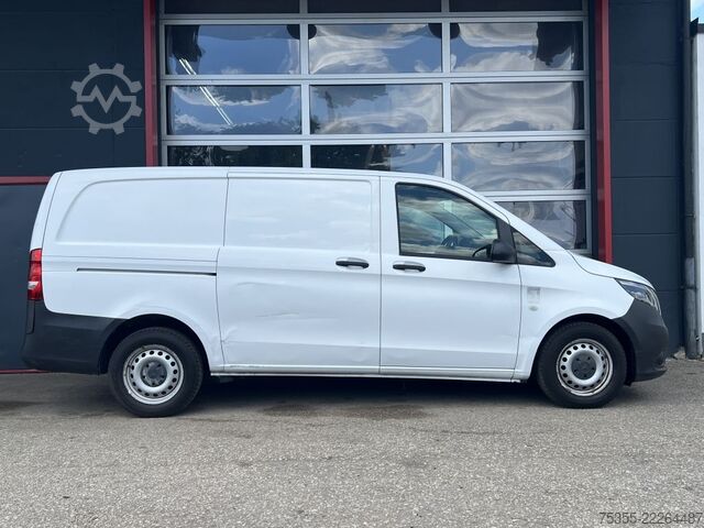 Skåpbil MERCEDES-BENZ Vito 110 CDI lang Klima Lichtsensor Start/Stop