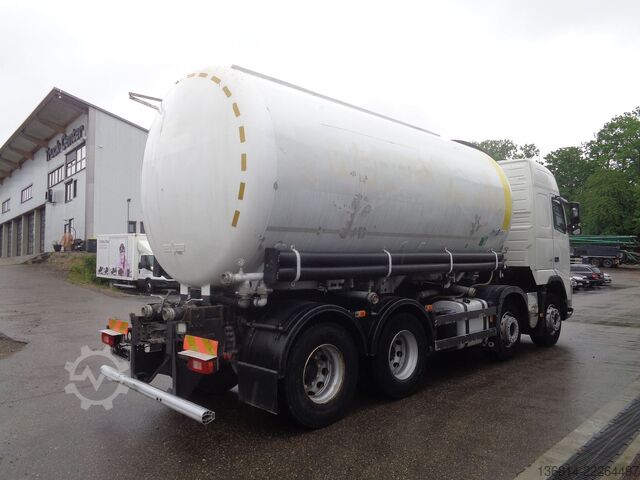 Speciallastbil VOLVO FH420 8x4 BB Spitzer Silo 23 cbm VEB EU5