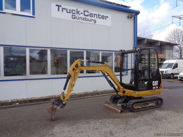 Minigrävare CATERPILLAR 301.7D SW + Schaufel