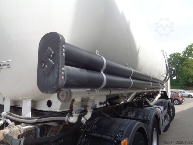 Speciallastbil VOLVO FH420 8x4 BB Spitzer Silo 23 cbm VEB EU5