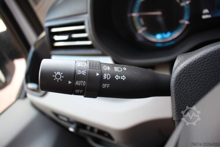 Pick-up kombi MAXUS eDeliver 9 Pritsche Klima LED PDC Sitzhzg ACC
