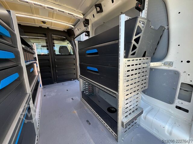 Panelová dodávka VOLKSWAGEN CADDY MAXI REGALS. TEMP. 4MOTION DACHTRÄ. KLIMA