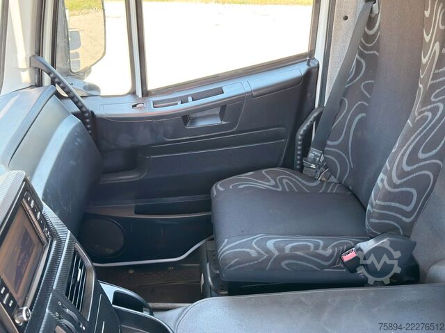 LKW-Fahrgestell IVECO TRAKKER 450 * FAHRGESTELL * 8x4