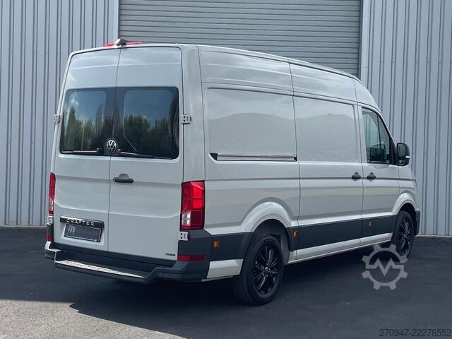 High top van VOLKSWAGEN Crafter Kasten 35 L3H3 4M NAV LED ACC KAMERA PDC