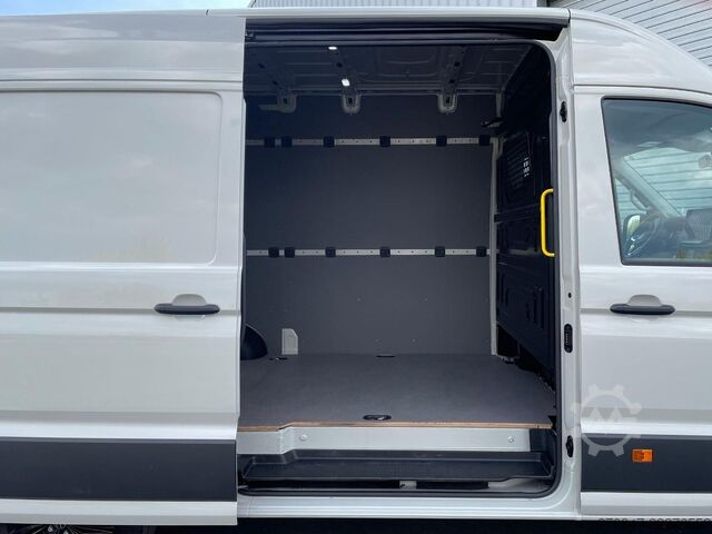 High top van VOLKSWAGEN Crafter Kasten 35 L3H3 4M NAV LED ACC KAMERA PDC
