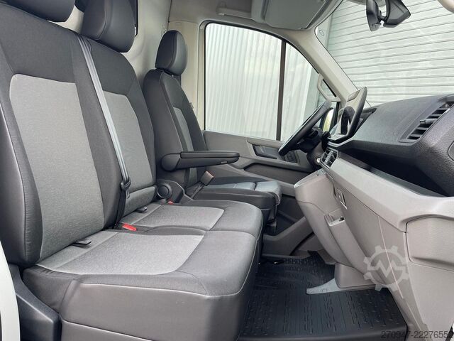 High top van VOLKSWAGEN Crafter Kasten 35 L3H3 4M NAV LED ACC KAMERA PDC