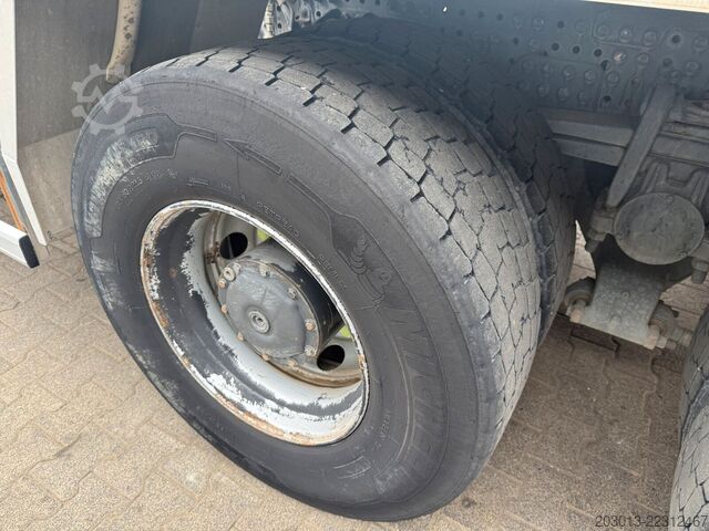 Autodomíchávač betonu MERCEDES-BENZ AROCS 3340 8x4 Betonmischer Intermix P10C UL