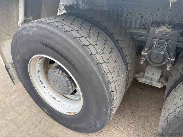 Autodomíchávač betonu MERCEDES-BENZ AROCS 3340 8x4 Betonmischer Intermix P10C UL