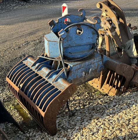 Loader HITACHI FiatHitachi EX 215 ELC-T