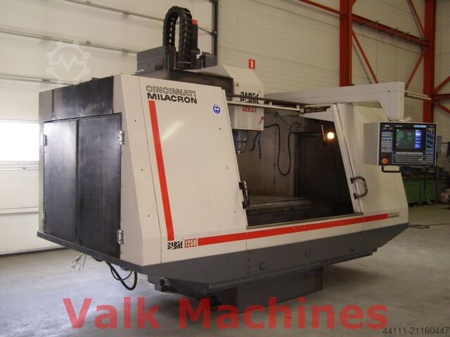 VMC Cincinnati X: 1270 mm Cincinnati Millacron Sabre 1250