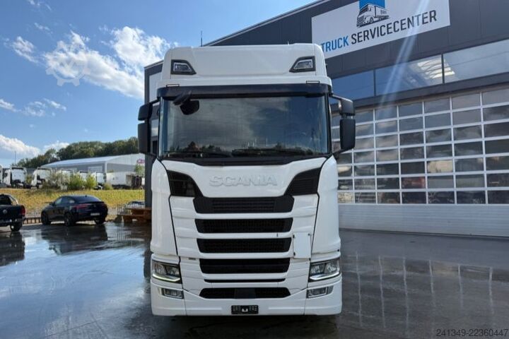 Standaard trekker SCANIA S450 4x2