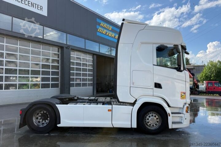 Standaard trekker SCANIA S450 4x2