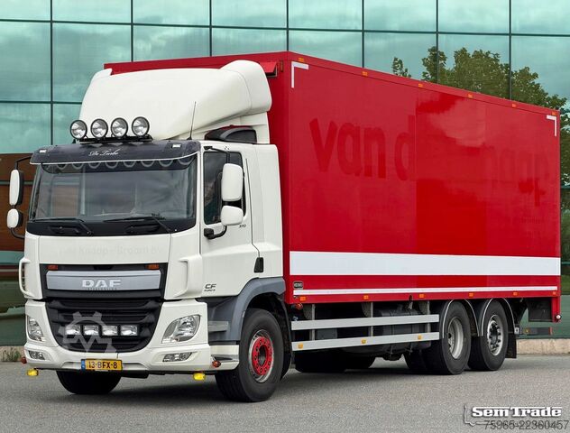 Vrachtwagen met bakwagen DAF CF 370 FAN HEIWO BAK DHOLLANDIA 3000 KG. ACHTERS