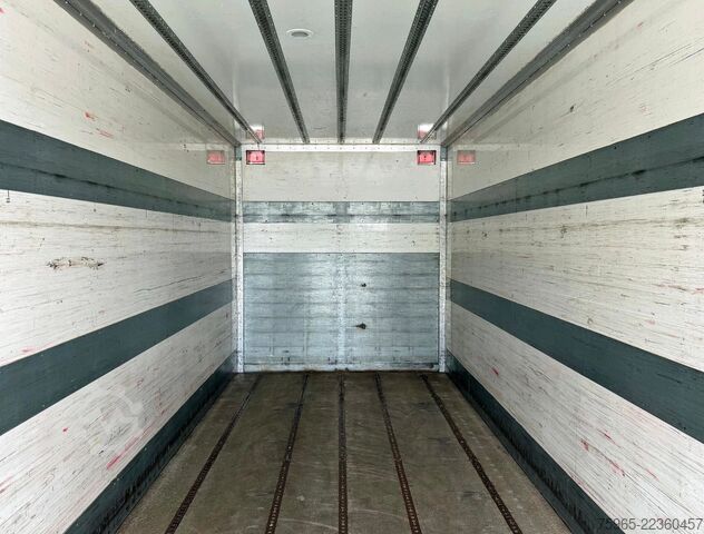 Vrachtwagen met bakwagen DAF CF 370 FAN HEIWO BAK DHOLLANDIA 3000 KG. ACHTERS