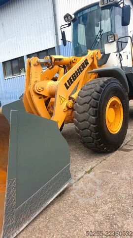Ładowarka kołowa LIEBHERR L 538 kein Partikelfilter, kein Adblue -Top