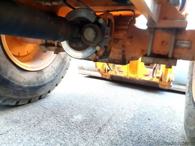 Ładowarka kołowa LIEBHERR L 538 kein Partikelfilter, kein Adblue -Top