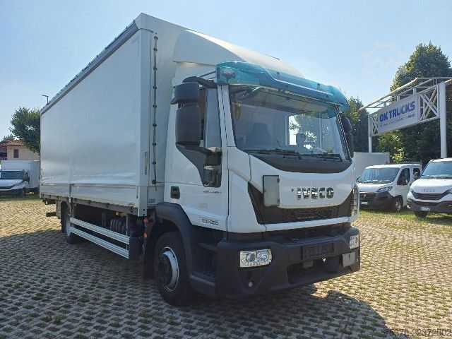 Plattewagen met zeil IVECO EUROCARGO ML120E25