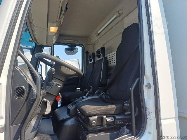 Plattewagen met zeil IVECO EUROCARGO ML120E25