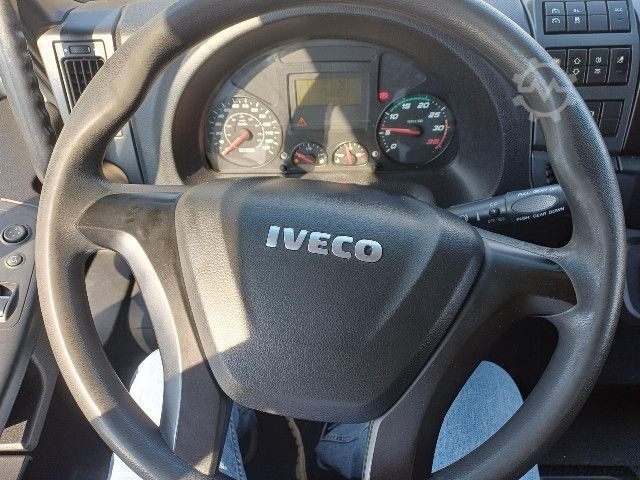 Plattewagen met zeil IVECO EUROCARGO ML120E25