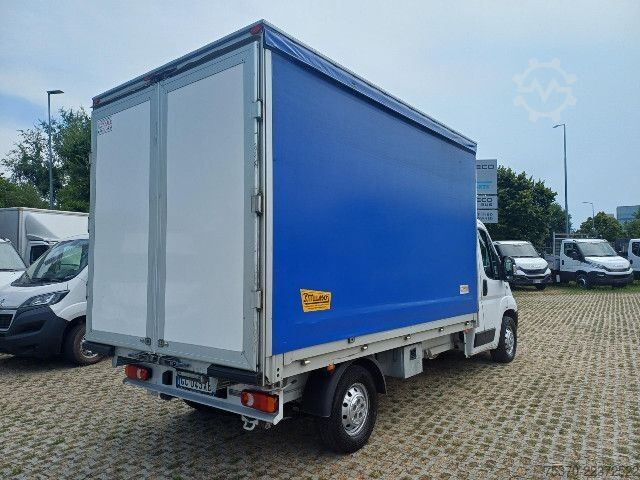 Furgone centinato Fiat DUCATO