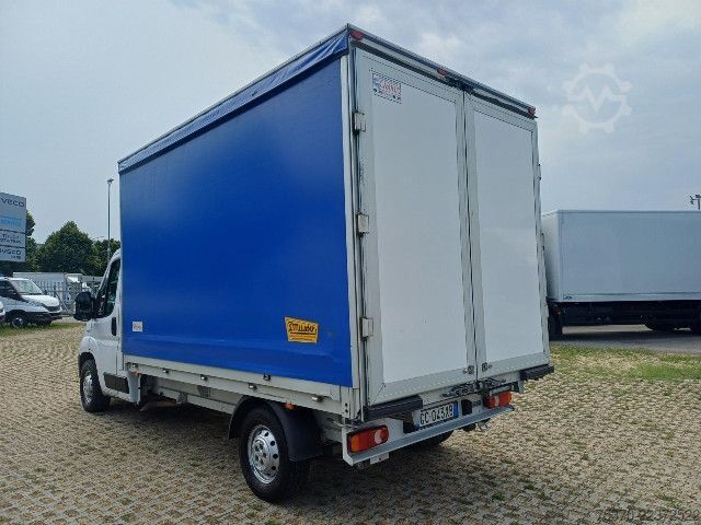 Furgone centinato Fiat DUCATO