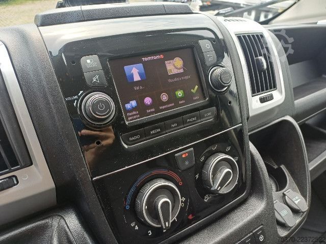 Furgone centinato Fiat DUCATO