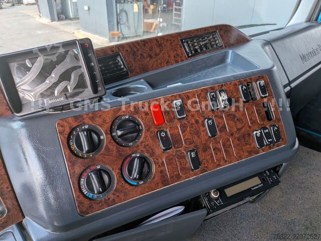 Camion ribaltabile trilaterale MERCEDES-BENZ Actros 4143 / V6 / Blatt - Blatt / Retarder