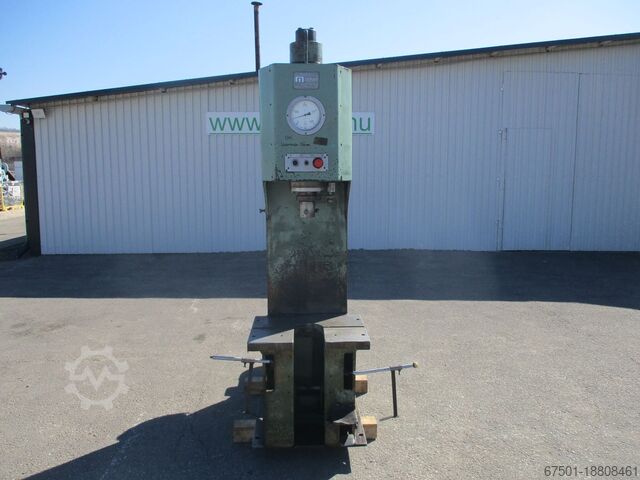 Presse hydraulique CCCP Hydraulische presse 25 t (3158)