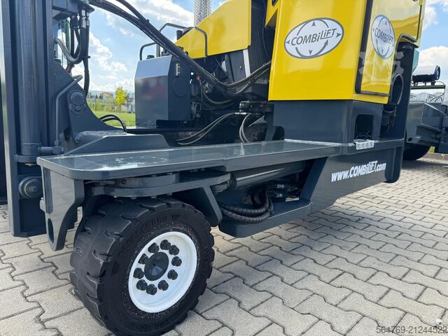 Négyirányú targoncát Combilift C4000 /5500mm/ LPG / 2013 year/
