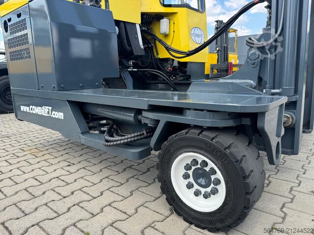 Négyirányú targoncát Combilift C4000 /5500mm/ LPG / 2013 year/