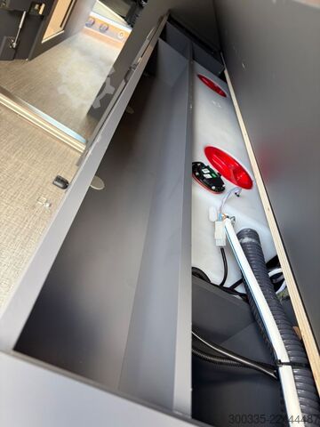 Camper CLEVER Runner 636 Automatik- Heavy - Längsbetten