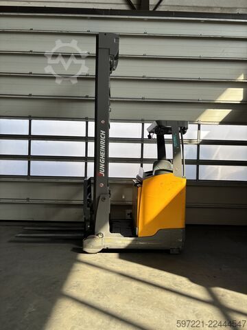 Reachtrucks Jungheinrich ETV 214