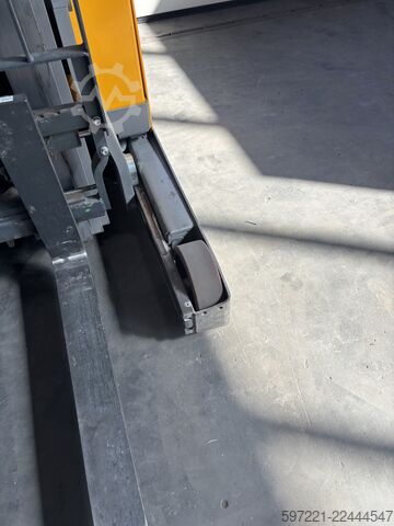 Reachtrucks Jungheinrich ETV 214