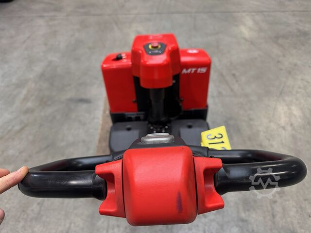 Manual pallet jack Linde MT 15-1133-01 [ID: 312]