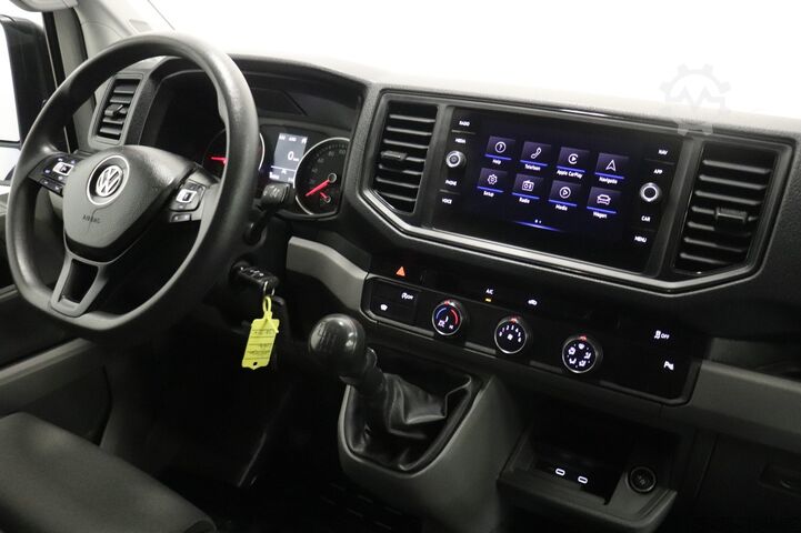 Delivery van Volkswagen Crafter 2.0 TDI 140PK L3H3 EURO 6 - Airco - Nav...