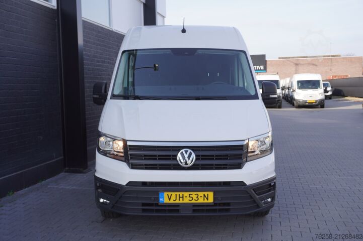 Delivery van Volkswagen Crafter 2.0 TDI 140PK L3H3 EURO 6 - Airco - Nav...