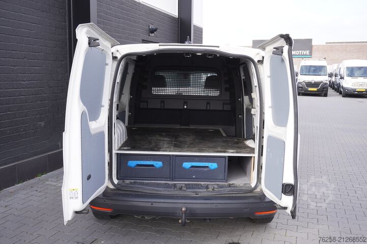 Panel van Volkswagen Caddy 2.0 TDI EURO 6 - Airco - Navi - Cruise - ...