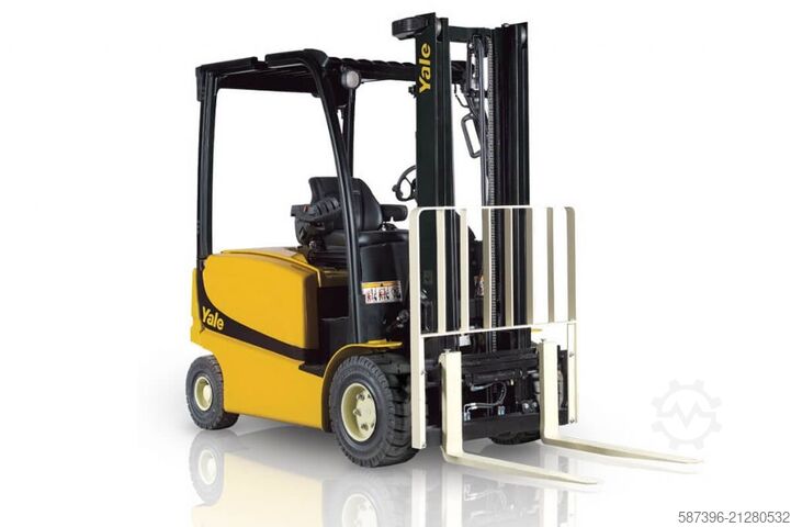 Electric 4-wheel forklift Yale ERP25VL