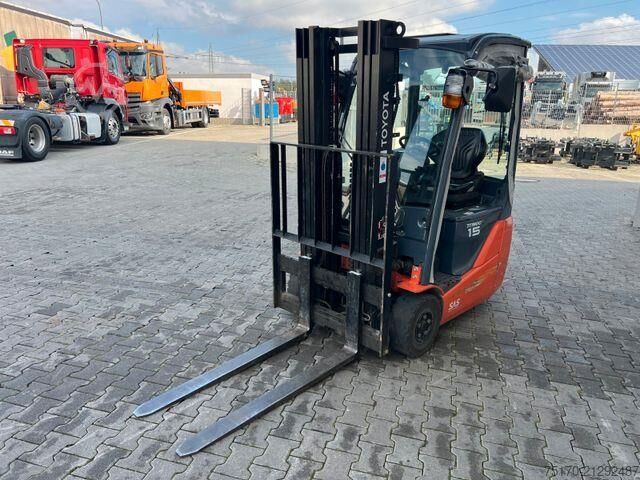 Forklift Toyota 8FBET15 / Triplex: 4.30m / nur 1.187h! / SS
